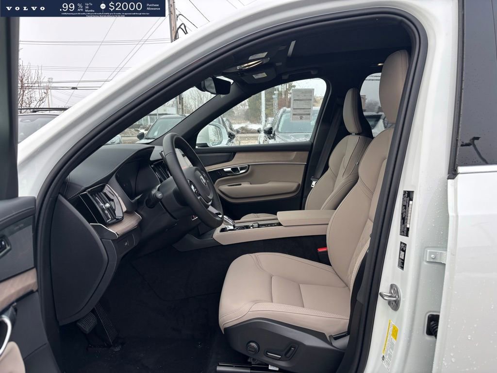 New 2026 Volvo XC90 B6 Plus w/ Protection Package Premier AWD/4WD image 15