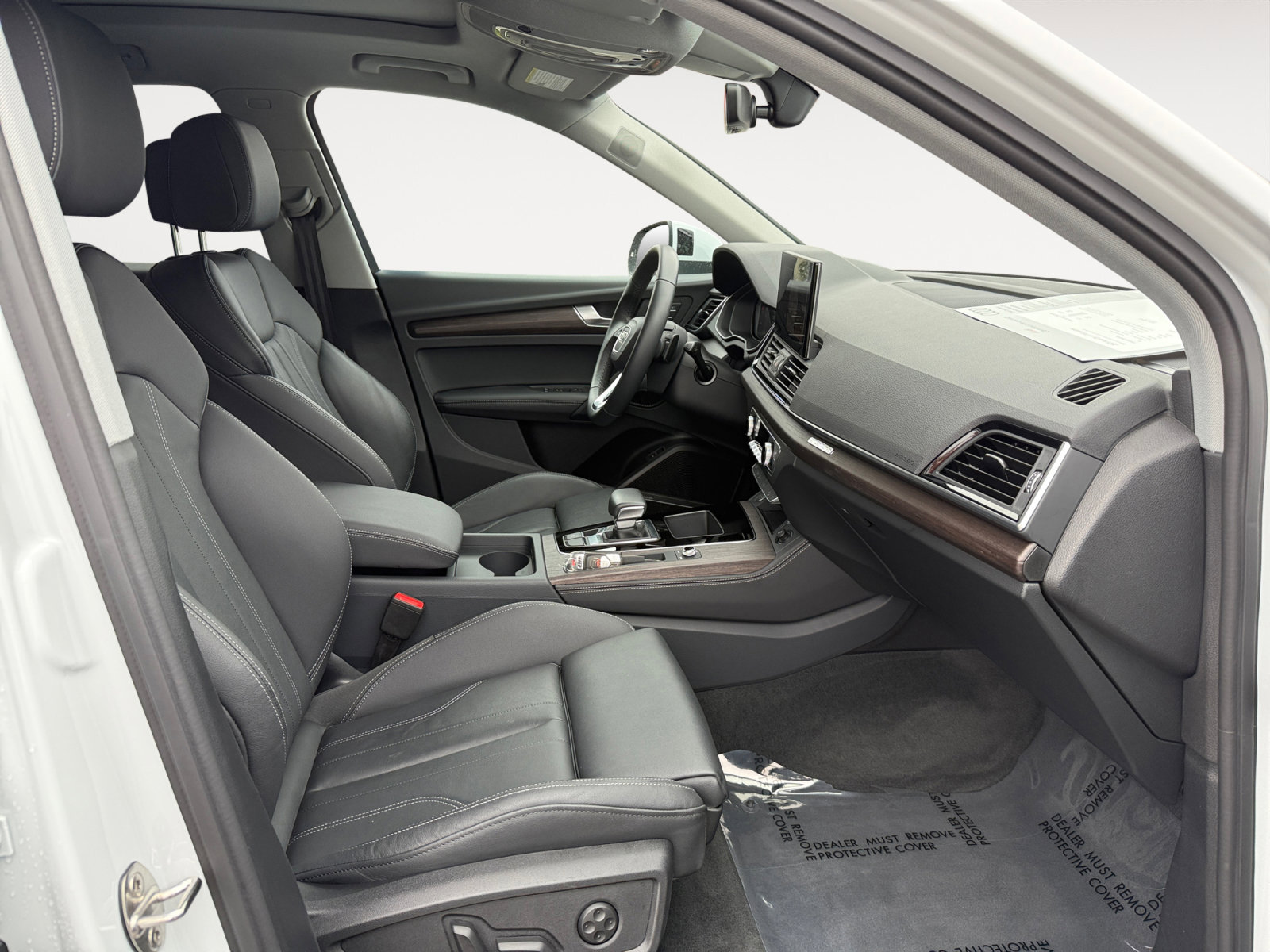 Certified 2025 Audi Q5 2.0T Premium Plus w/ Premium Plus Package image 19