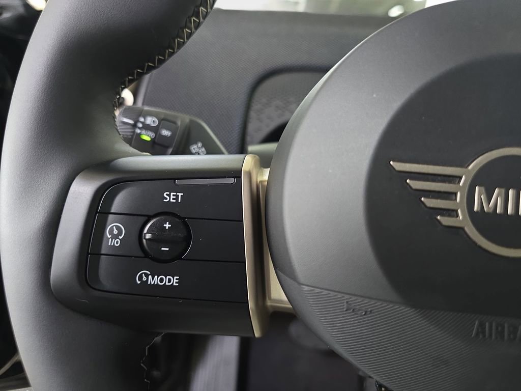 Used 2025 MINI Cooper Countryman SE image 20