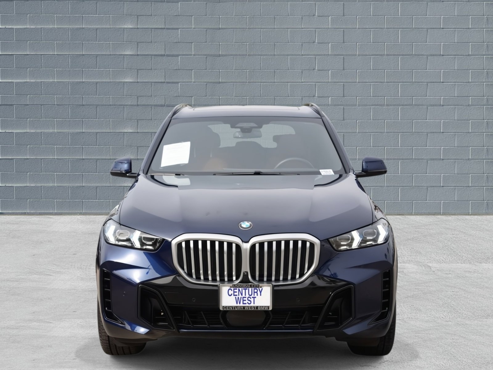 Used 2025 BMW X5 xDrive40i AWD/4WD image 2