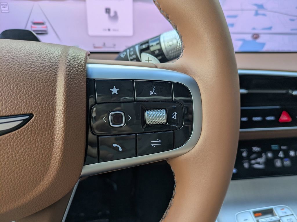 Used 2026 Genesis GV70 2.5T Advanced image 30