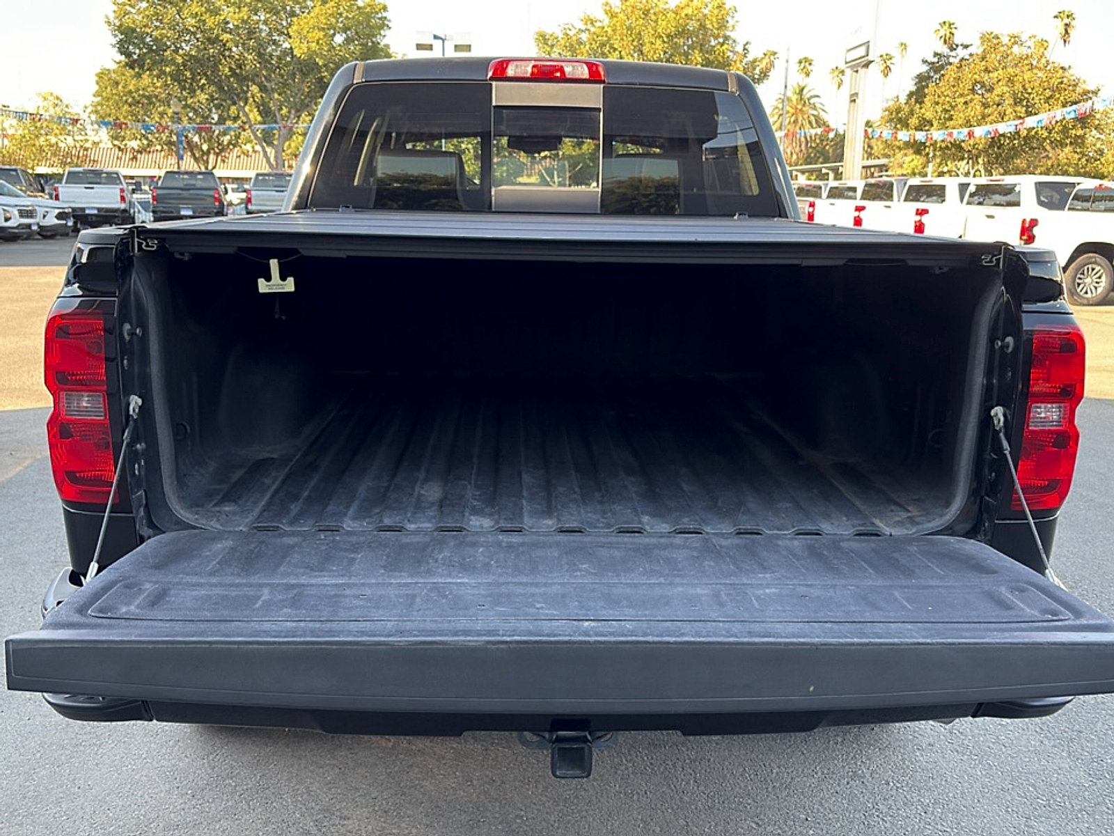 Used 2015 Chevrolet Silverado 1500 LTZ Z71 w/ Midnight Edition AWD/4WD image 10