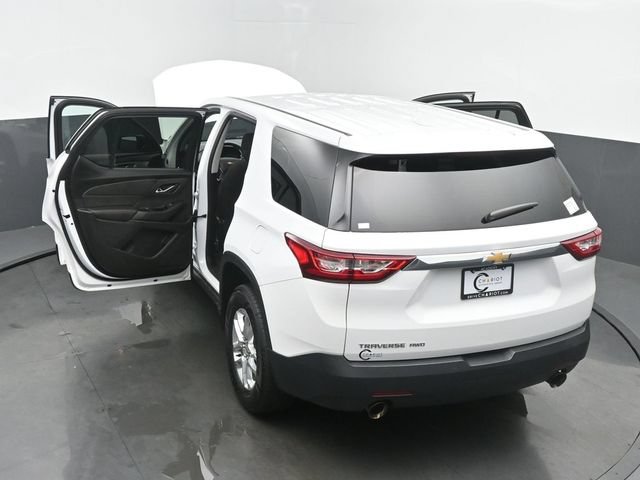 Used 2019 Chevrolet Traverse LS AWD/4WD image 64