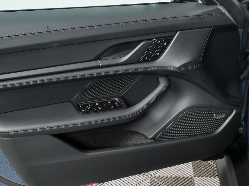 New 2026 Porsche Taycan RWD image 6