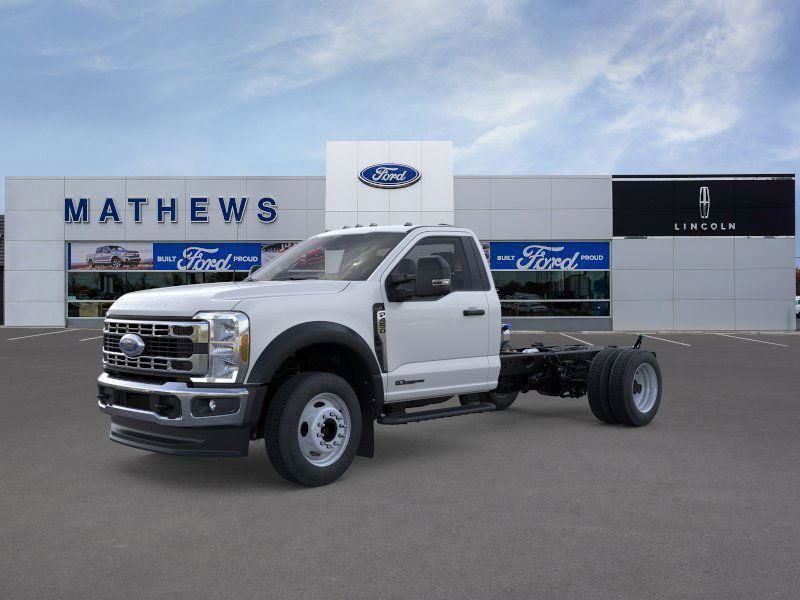 New 2026 Ford F450 XL w/ XL Chrome Package image 1