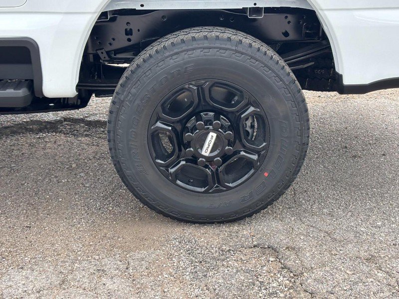 New 2026 Ford F250 XL w/ STX Appearance Package AWD/4WD image 12