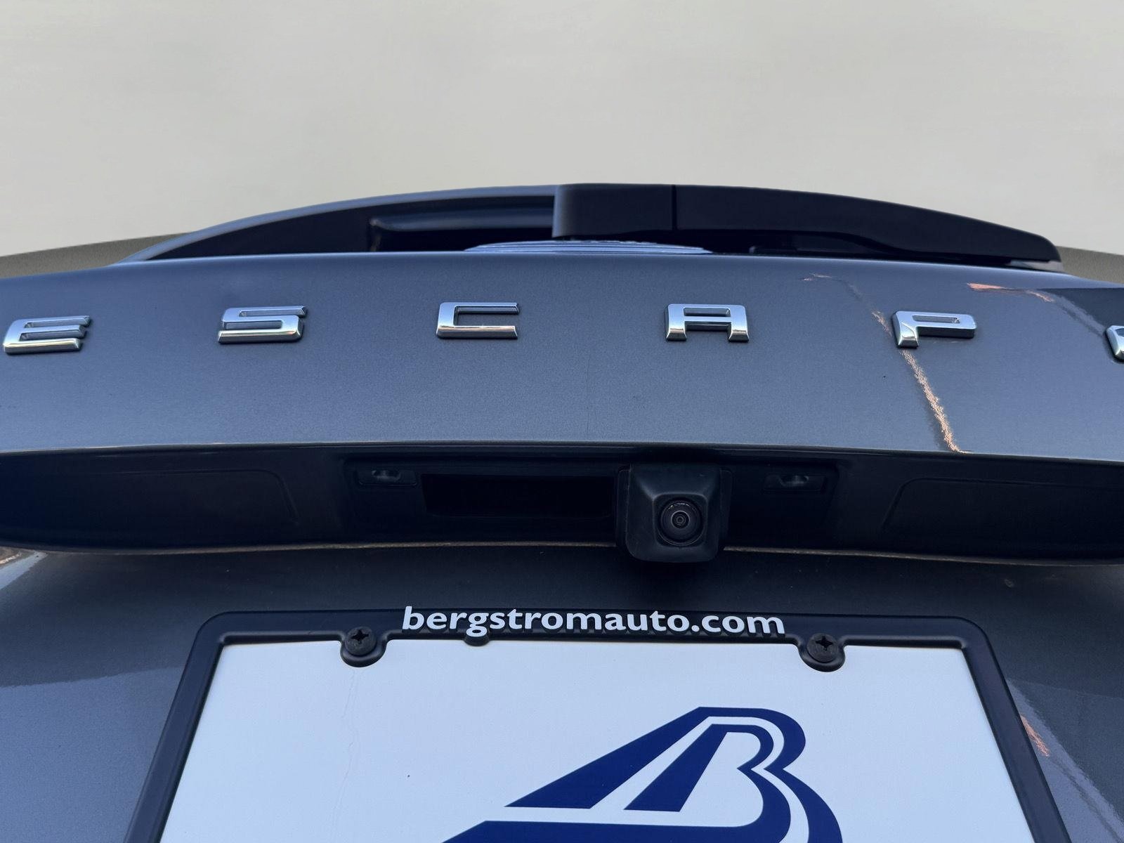 Used 2023 Ford Escape Active AWD/4WD image 12