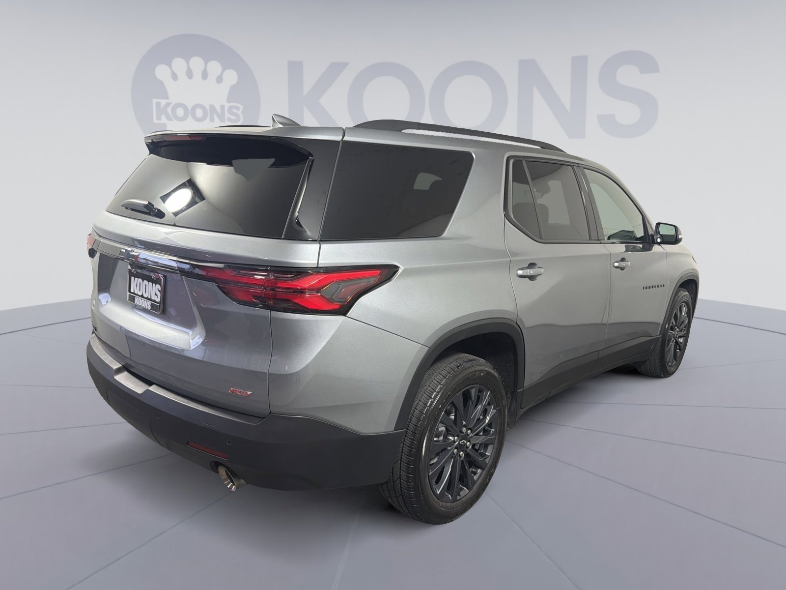 Used 2023 Chevrolet Traverse RS image 7