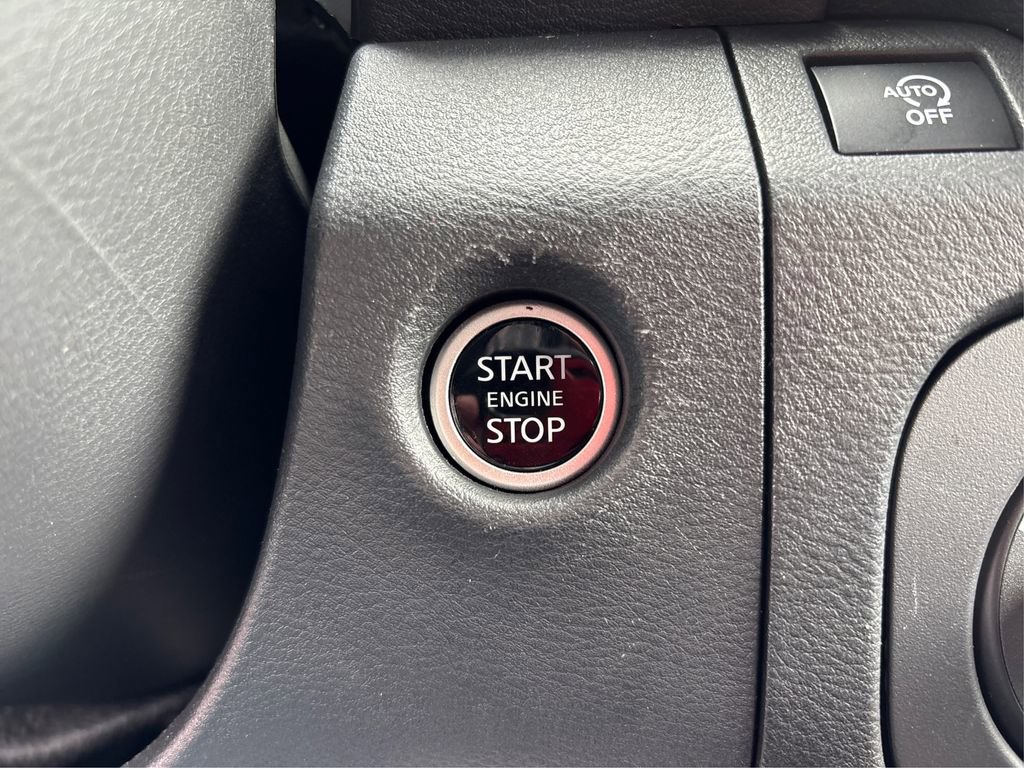 Certified 2025 Nissan Frontier PRO-4X AWD/4WD image 28