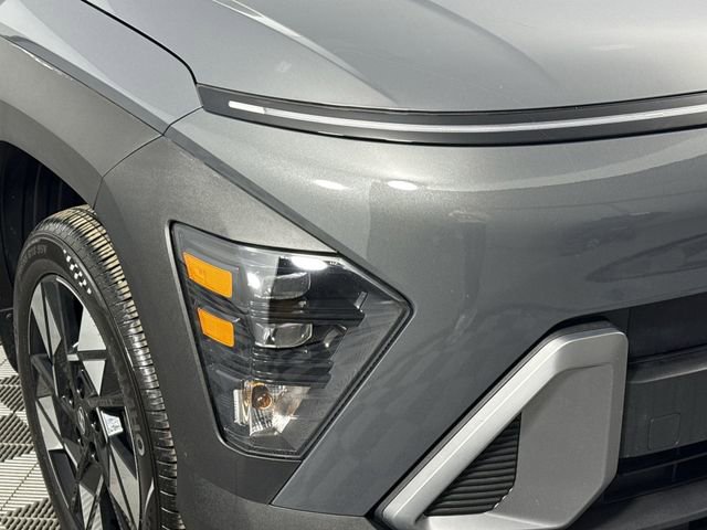 Certified 2025 Hyundai Kona SEL image 45