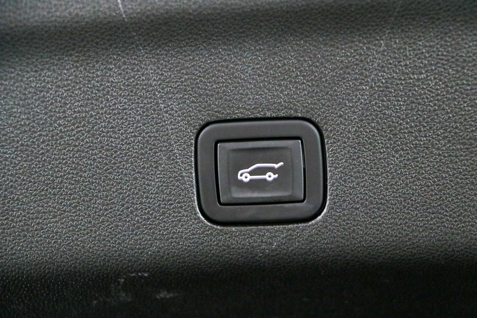 Used 2023 GMC Yukon Denali w/ Max Trailering Package AWD/4WD image 35