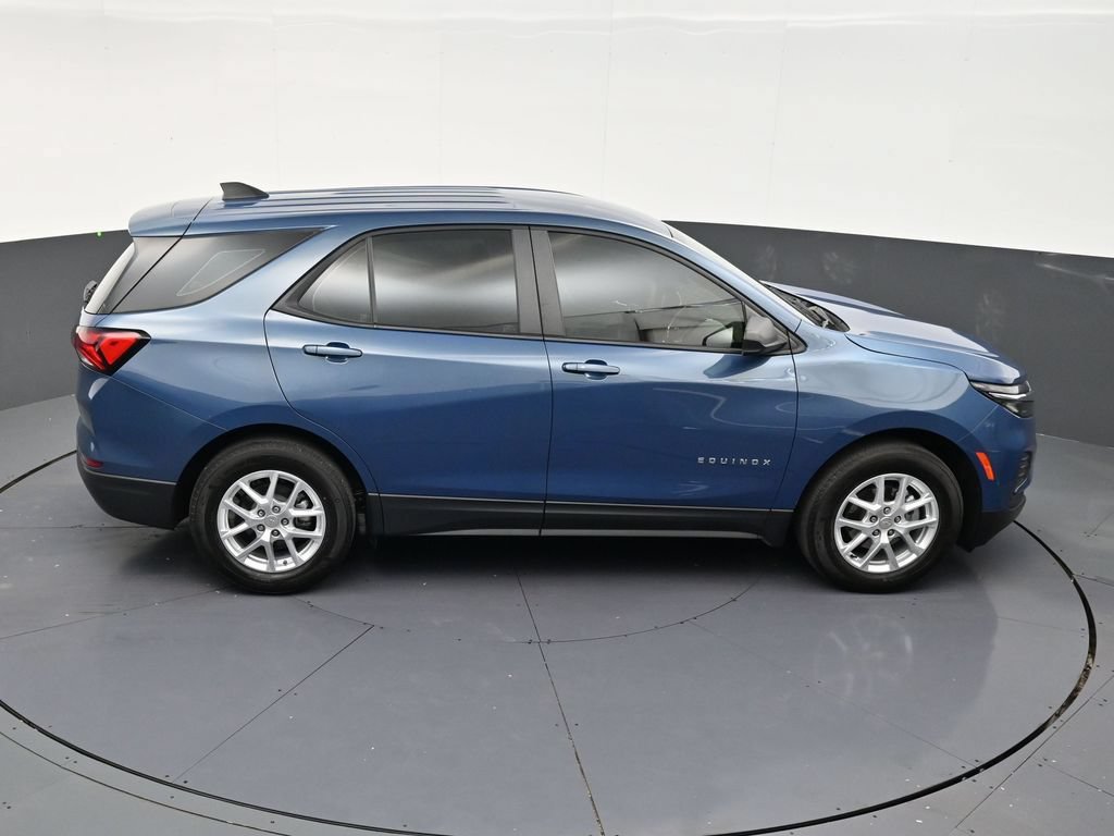 Used 2024 Chevrolet Equinox LS FWD image 18
