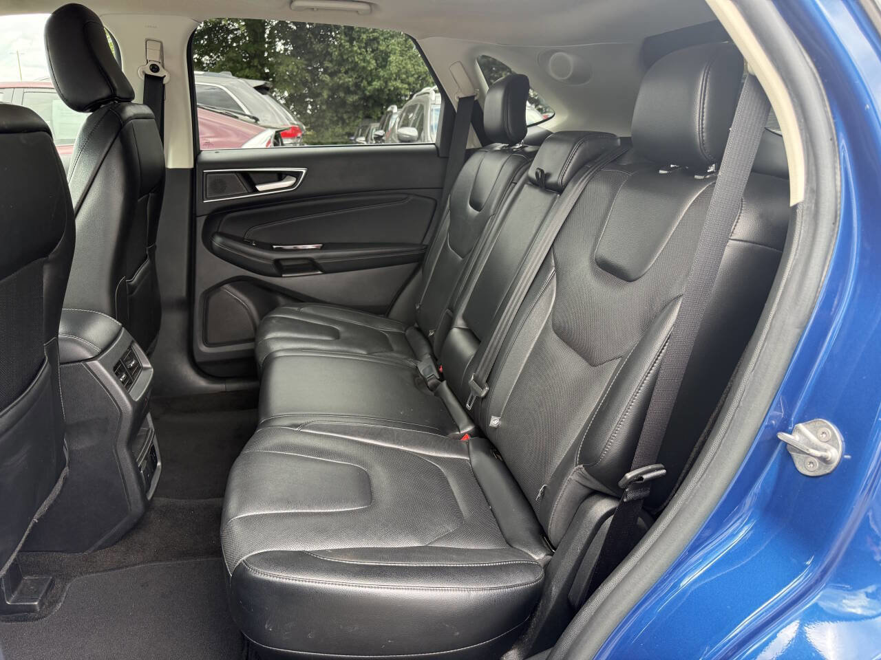 Used 2020 Ford Edge Titanium w/ Equipment Group 301A image 11