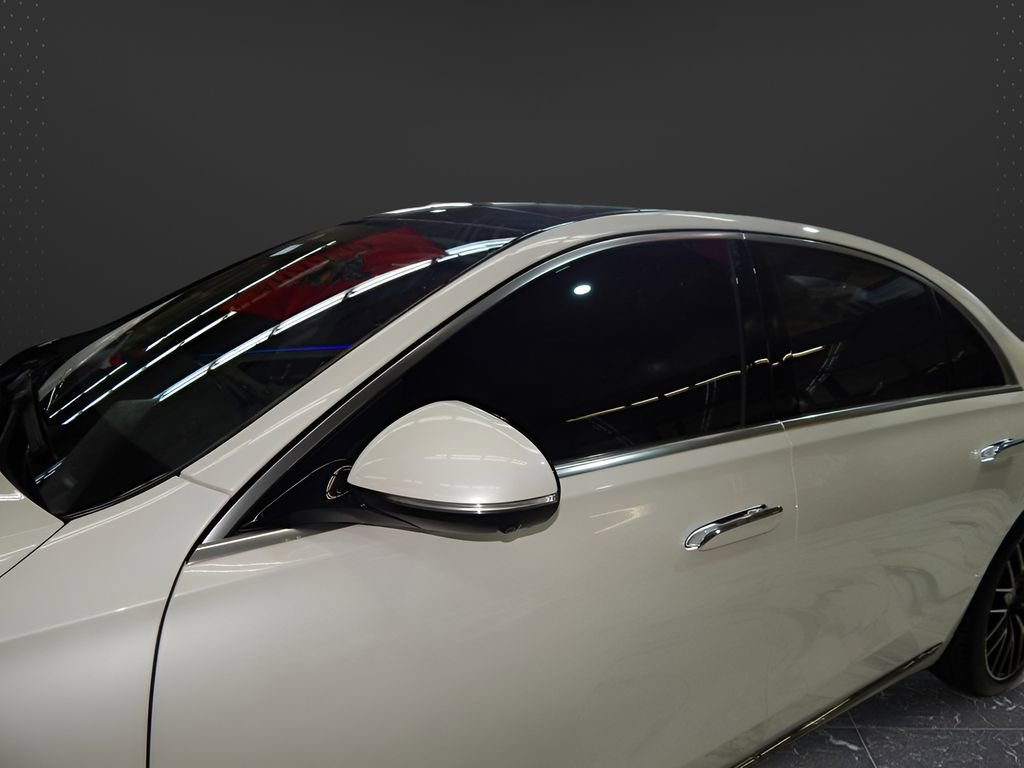 Used 2023 Mercedes-Benz S 500 4MATIC w/ AMG Line image 11