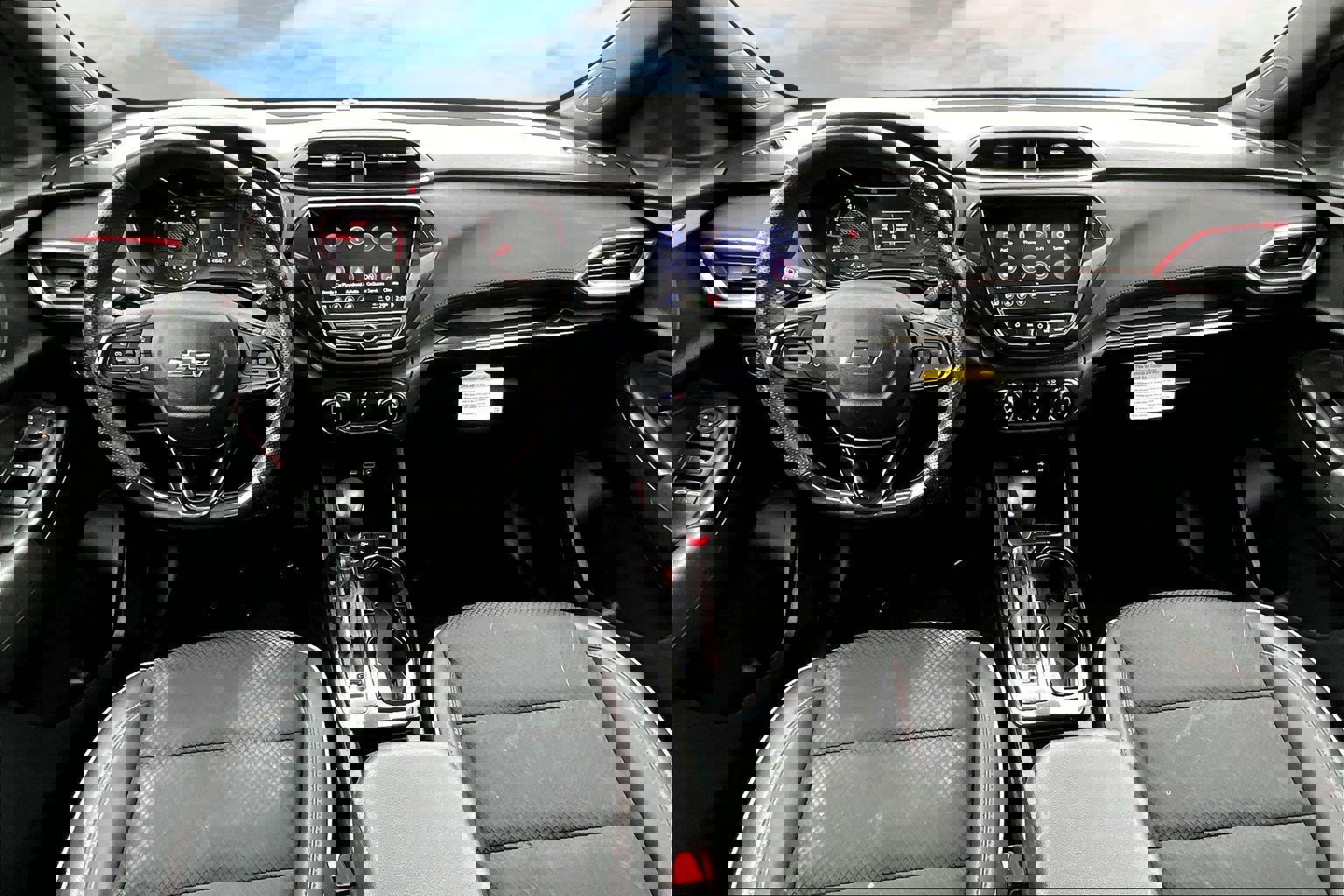 Used 2023 Chevrolet TrailBlazer RS w/ Convenience Package image 7