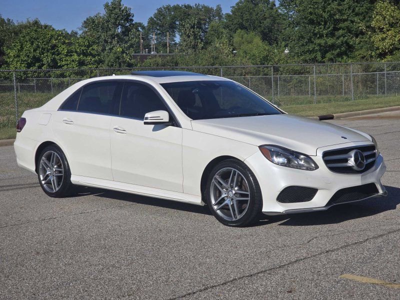 Used 2016 Mercedes-Benz E 350 4MATIC Sedan image 1