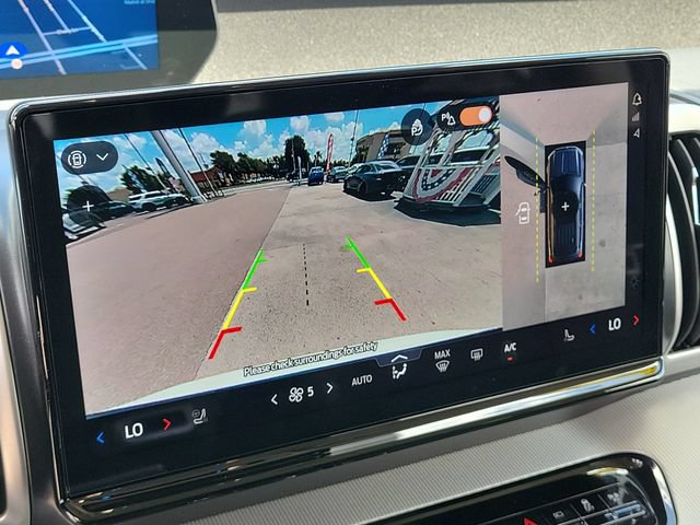 New 2026 Ford Expedition Active RWD image 15