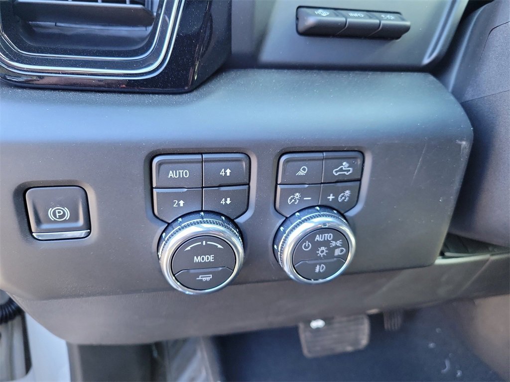 New 2026 GMC Sierra 1500 AT4 w/ AT4 Premium Package image 26