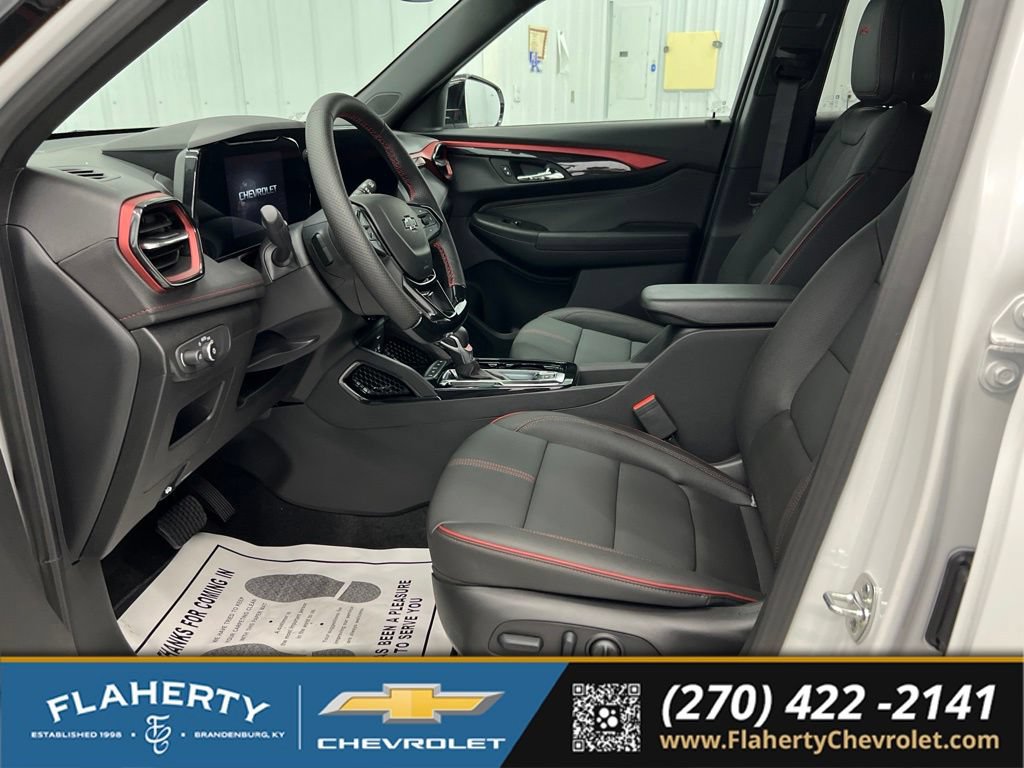 New 2026 Chevrolet TrailBlazer RS w/ Convenience Package FWD image 9