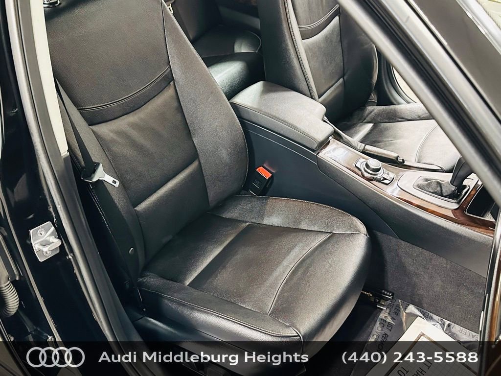 Used 2011 BMW 328i xDrive Sedan image 27