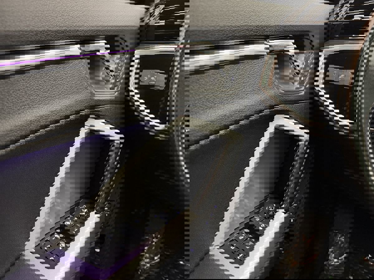 Used 2022 Audi Q3 2.0T Premium Plus w/ Premium Plus Package image 11