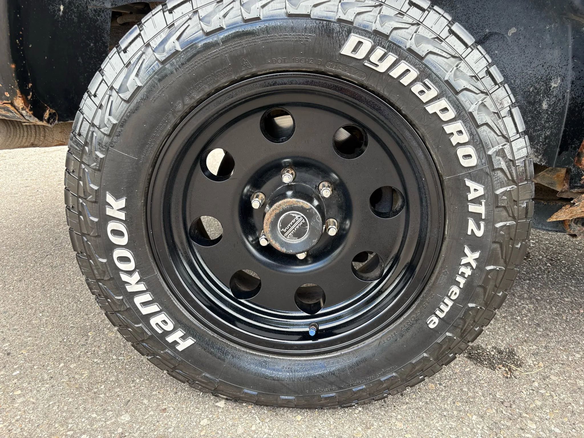 Used 2005 Chevrolet Avalanche Z71 w/ Preferred Equipment Group image 40