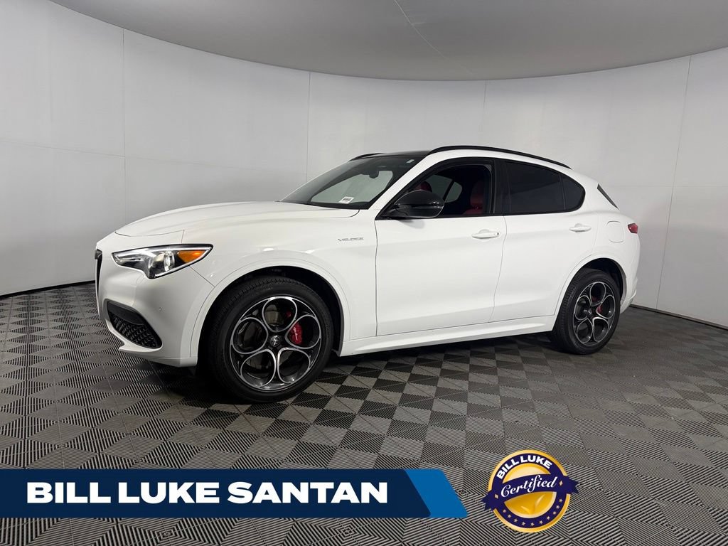 Used 2023 Alfa Romeo Stelvio Veloce AWD/4WD video 1