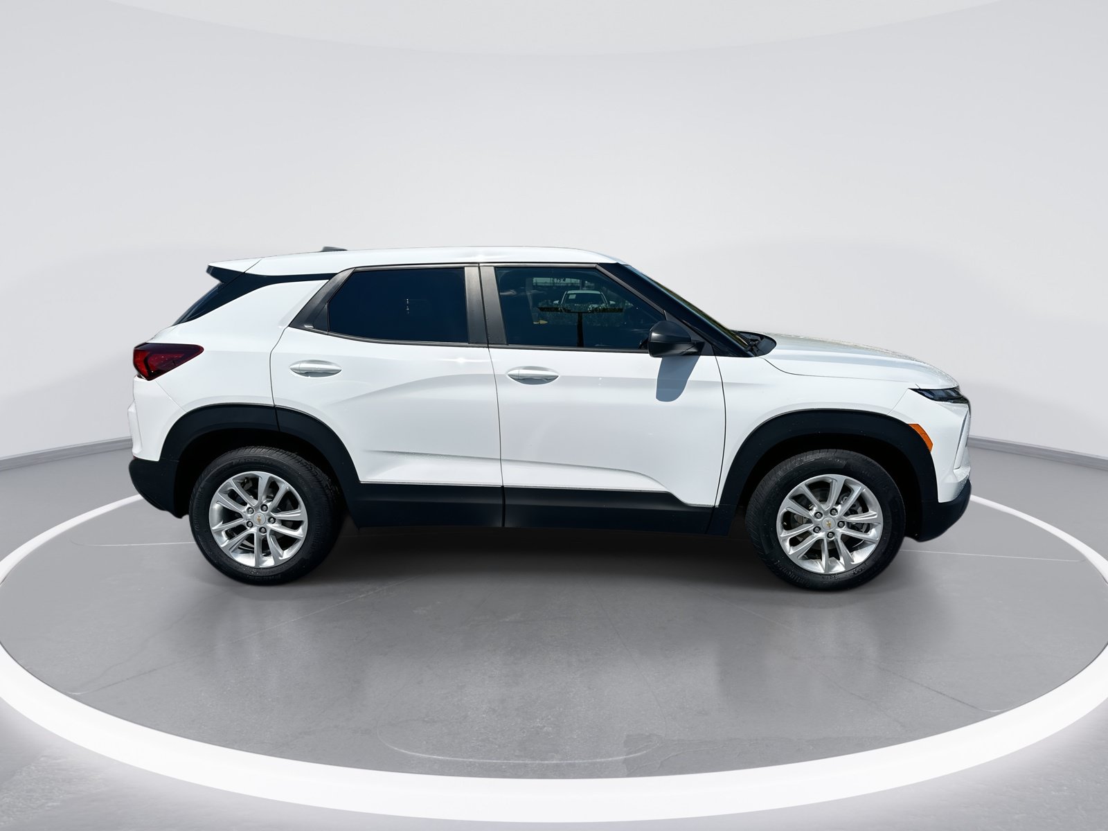 Used 2026 Chevrolet TrailBlazer LS w/ LS Convenience Package FWD image 10