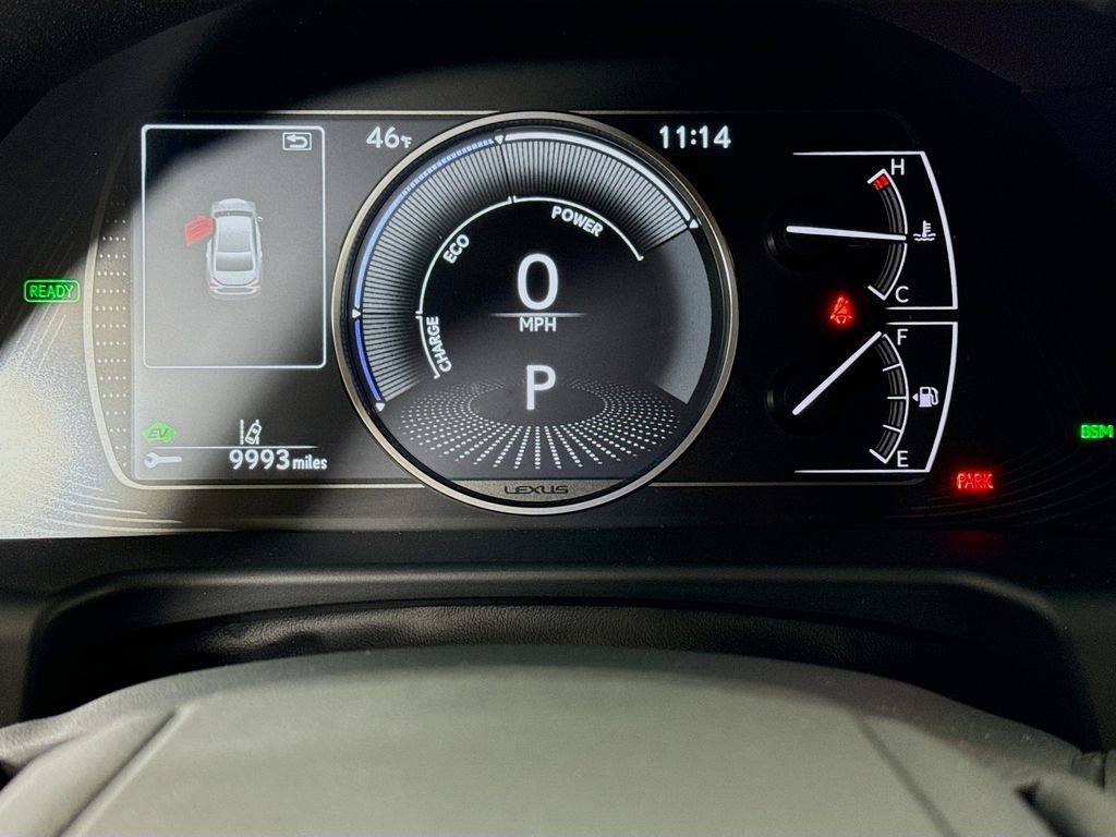 Certified 2025 Lexus ES 300h w/ Premium Package image 12