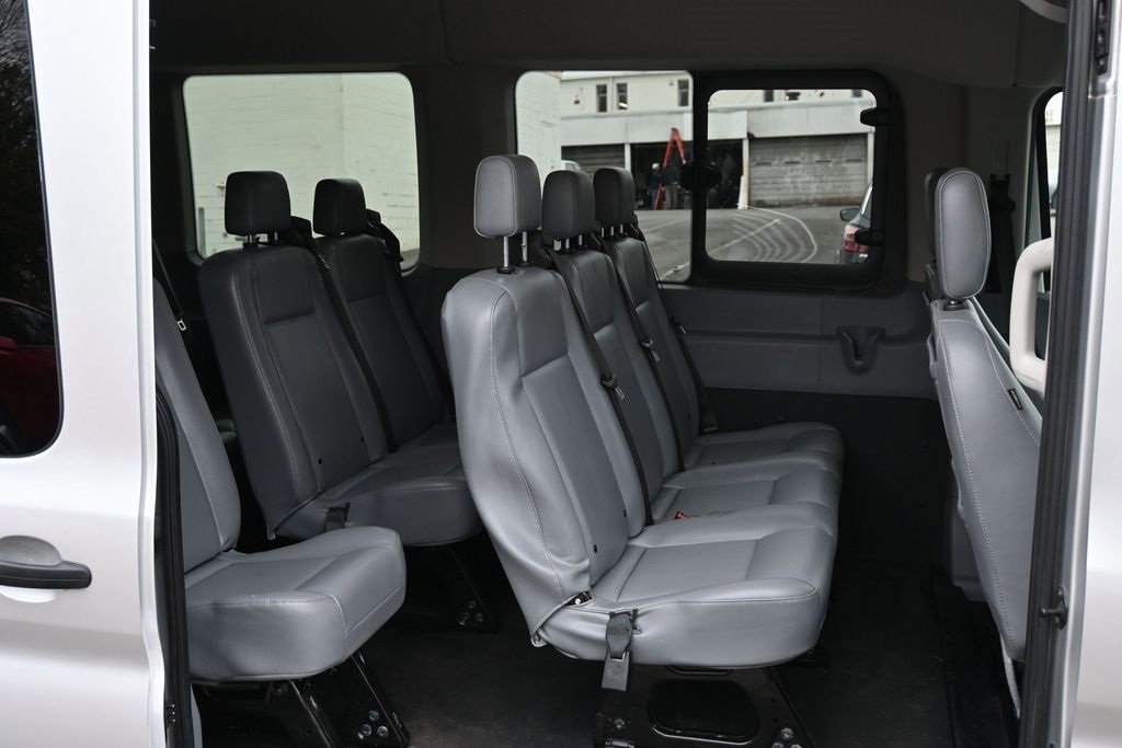 Used 2019 Ford Transit 350 XL image 29