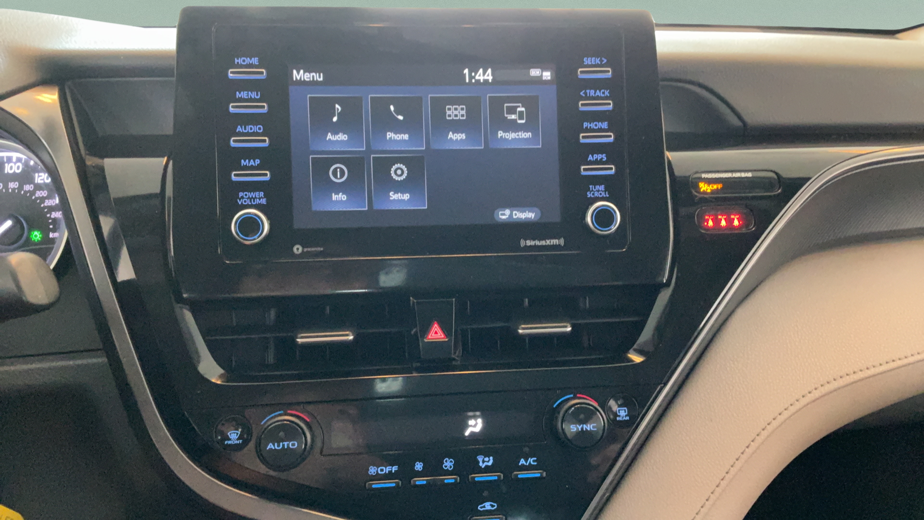 Certified 2023 Toyota Camry LE FWD image 13