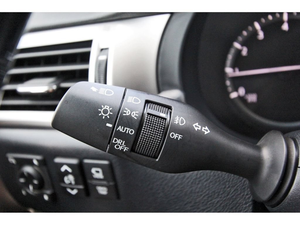 Used 2022 Lexus GX 460 Luxury w/ Off Road Package AWD/4WD image 24