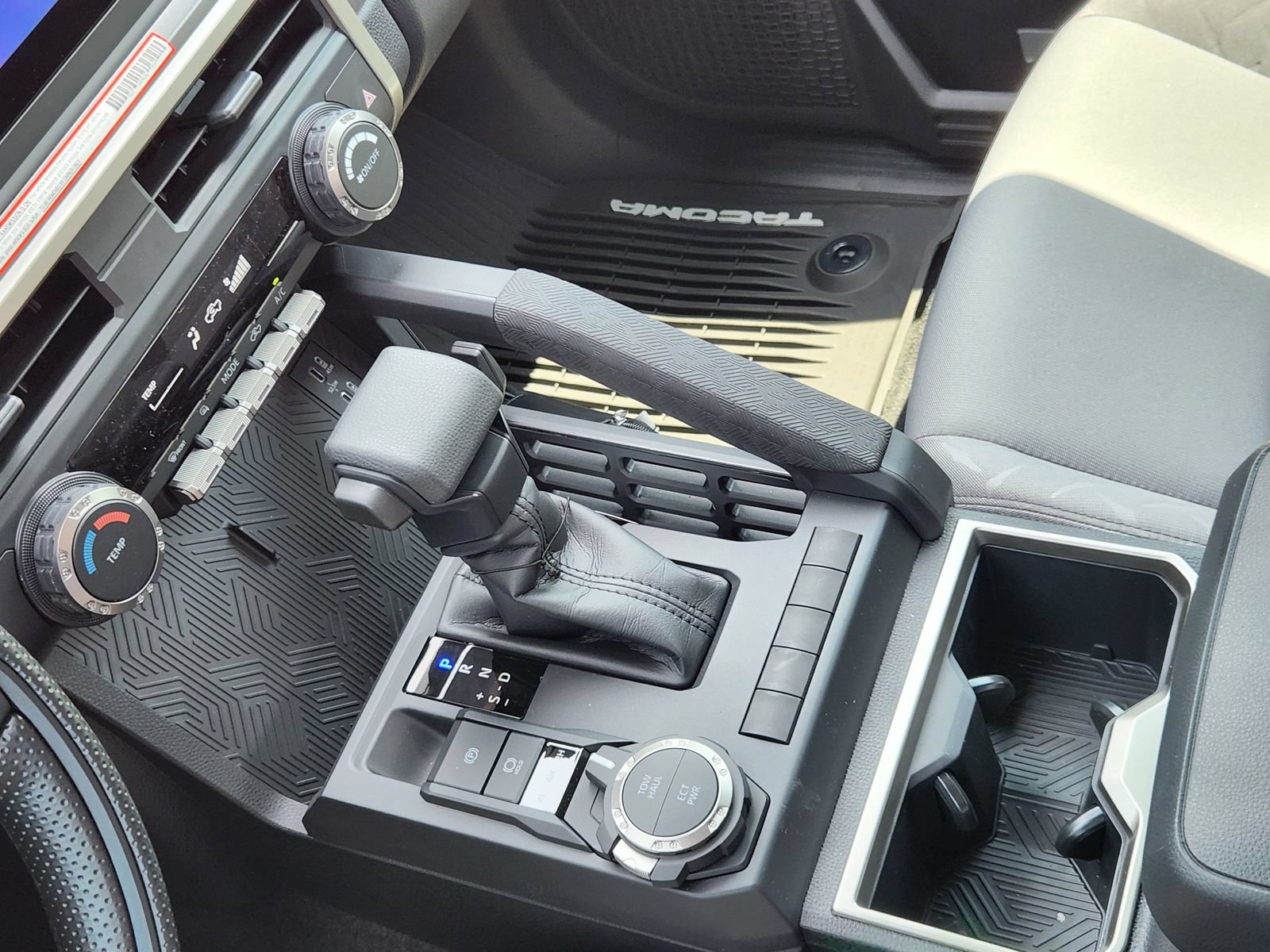New 2026 Toyota Tacoma SR5 AWD/4WD image 20
