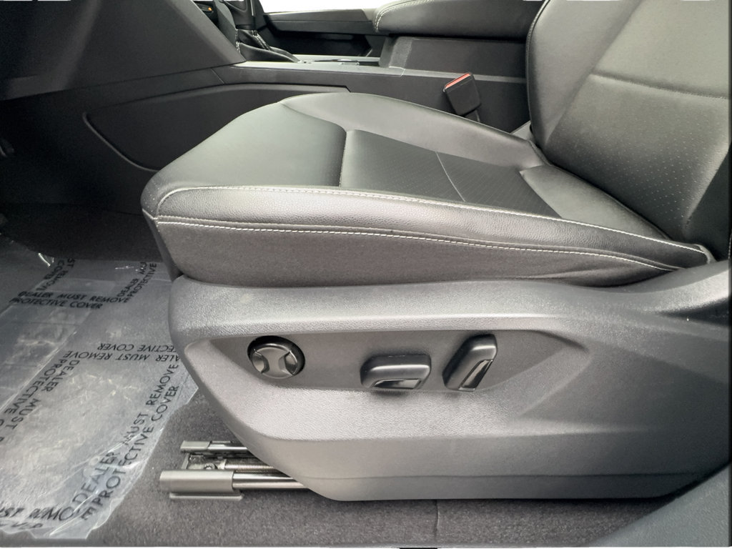 Used 2023 Volkswagen Atlas SE w/ Panoramic Sunroof Package FWD image 24