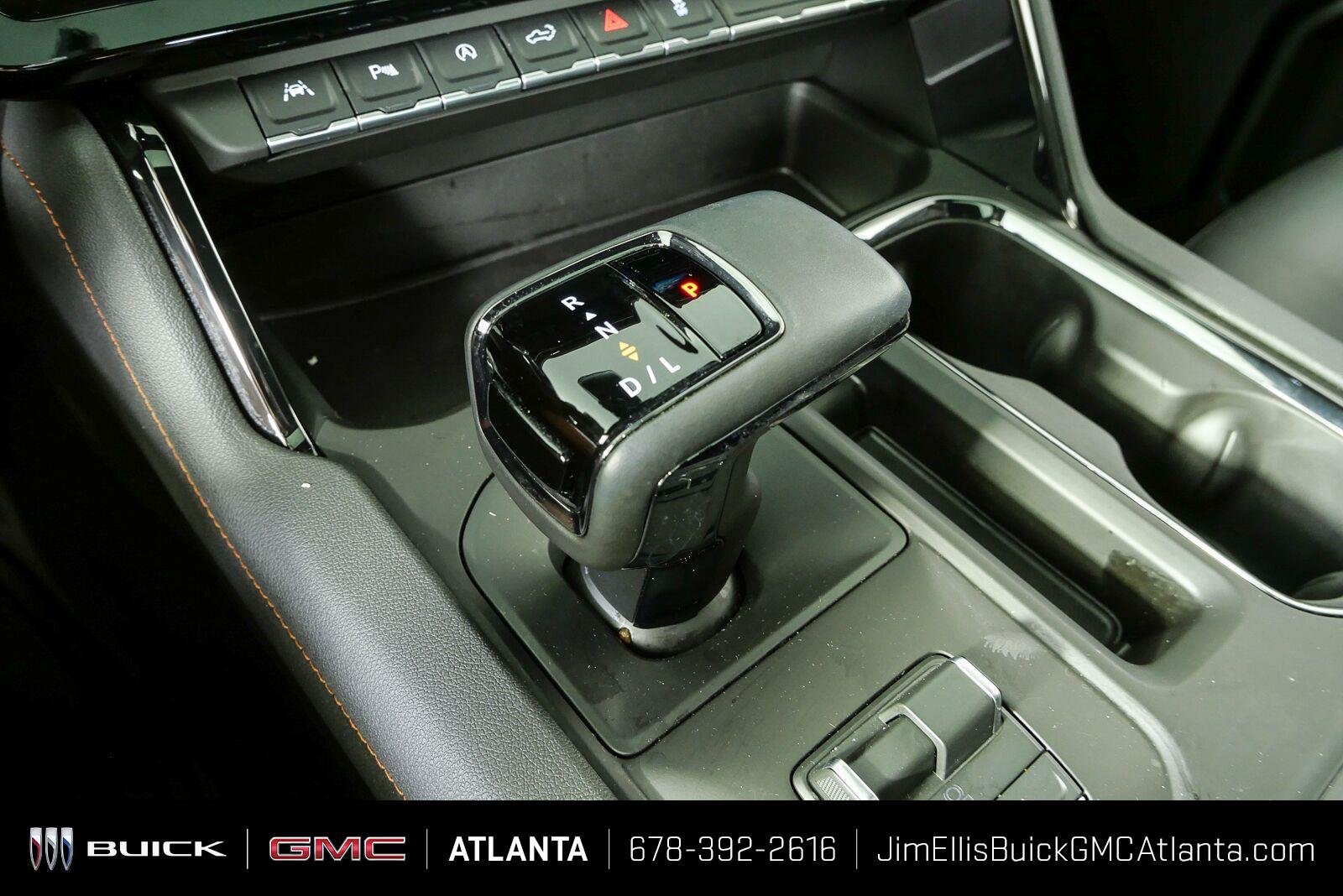 Certified 2026 GMC Sierra 1500 AT4 w/ Technology Package AWD/4WD image 19
