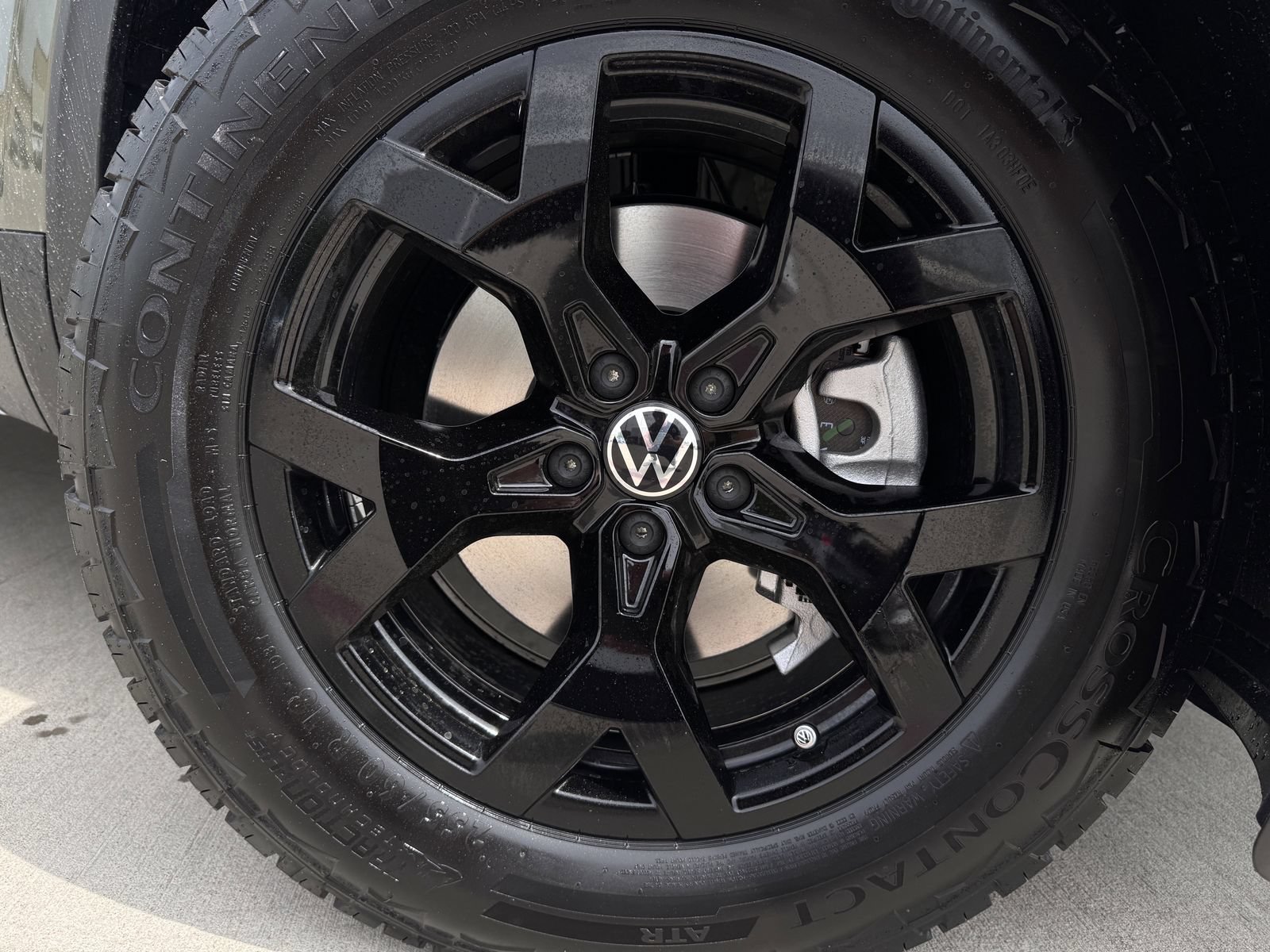 New 2026 Volkswagen Atlas Peak Edition AWD/4WD image 23