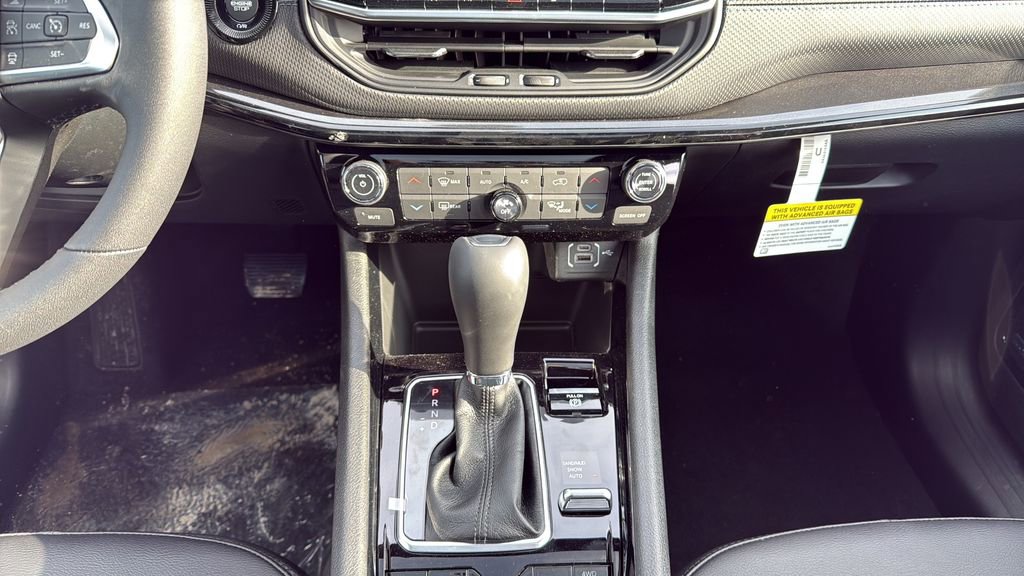 New 2026 Jeep Compass Limited w/ Sun, Sound & Navigation Group image 16