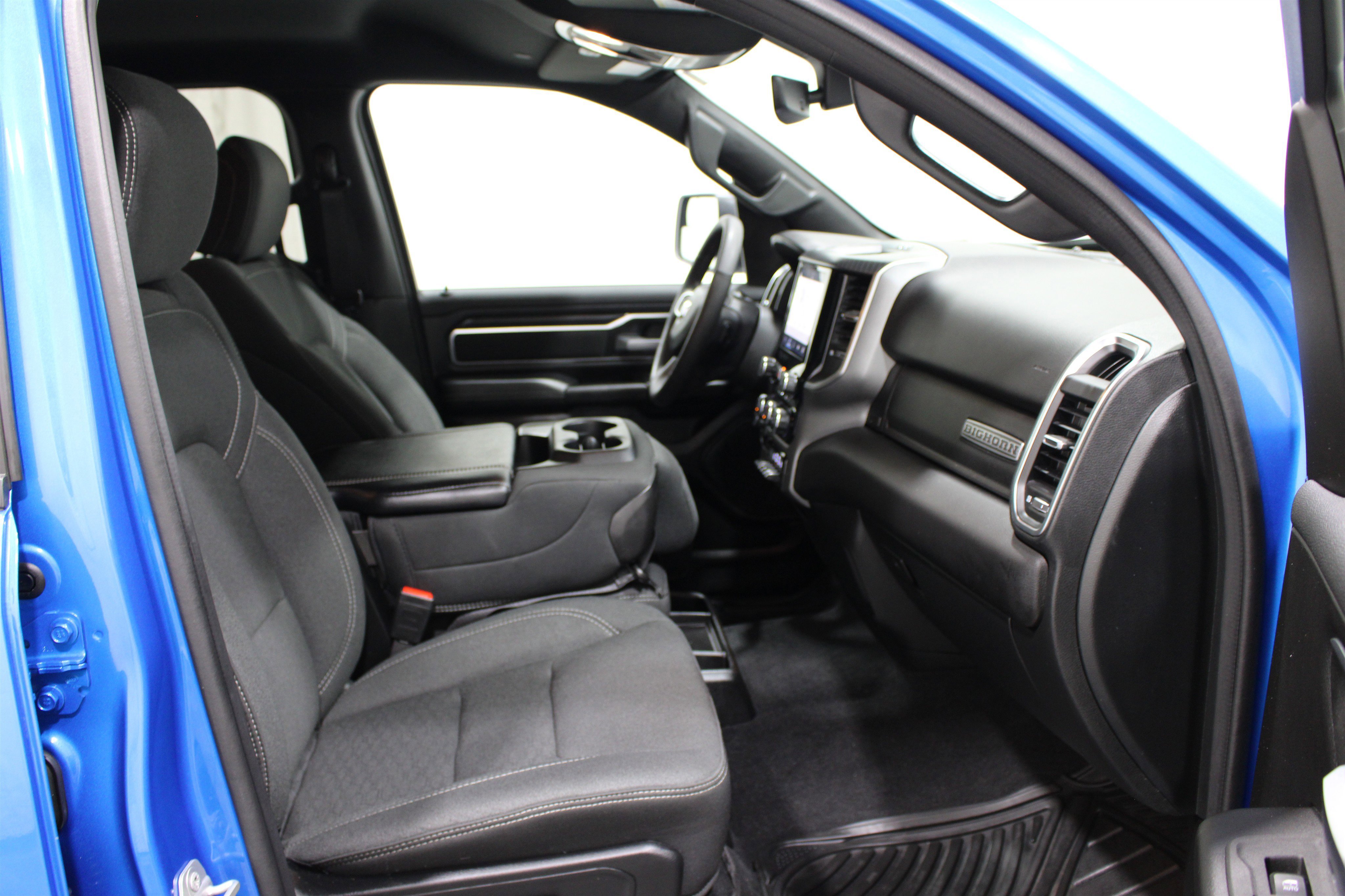 Used 2025 RAM 1500 Big Horn image 24