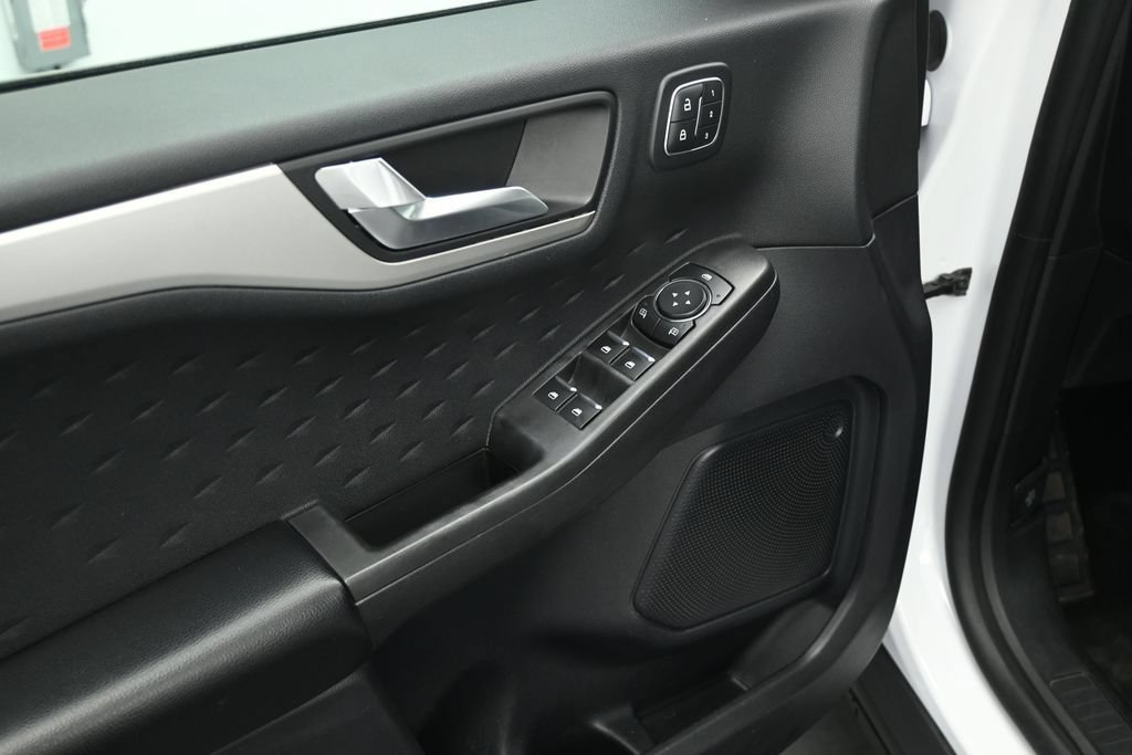 Certified 2020 Ford Escape SEL AWD/4WD image 9