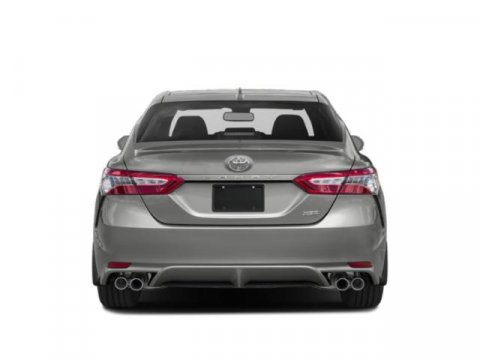 Used 2019 Toyota Camry LE image 5