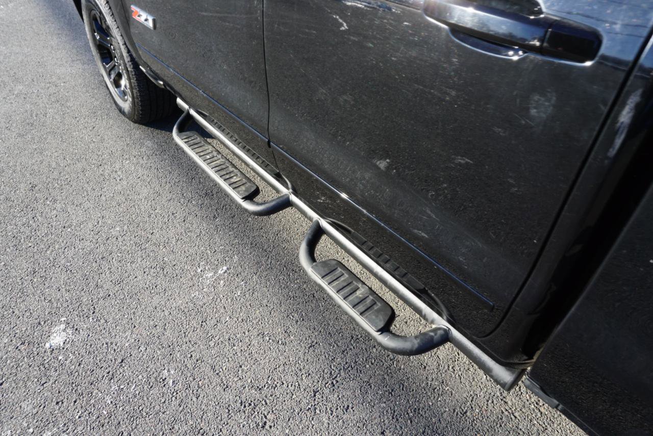 Used 2019 Chevrolet Silverado 1500 LT w/ All Star Edition image 9