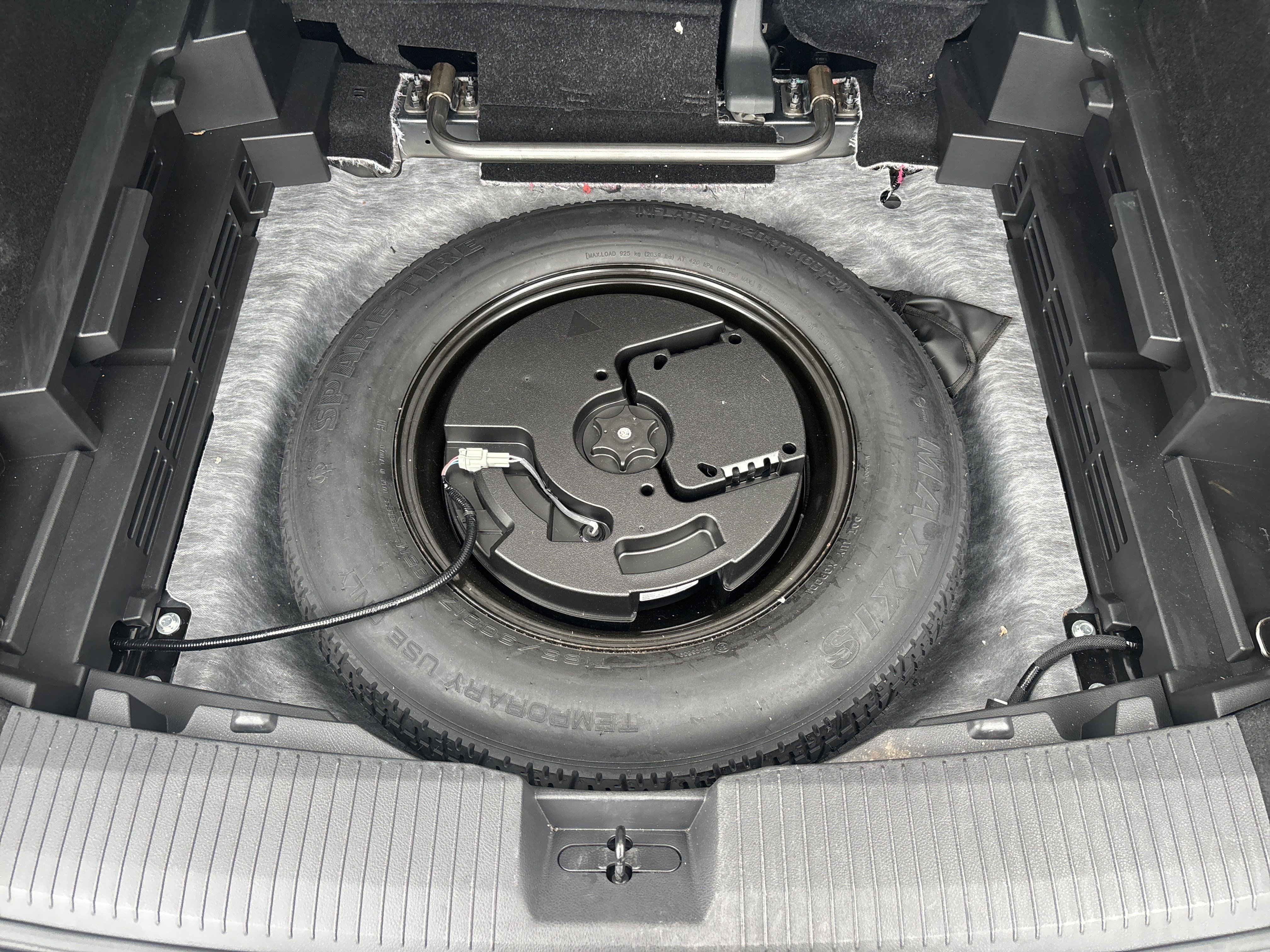Used 2023 Nissan Rogue SV AWD/4WD image 30