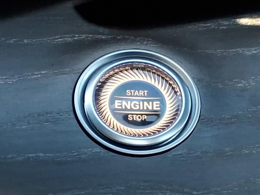 Certified 2021 Mercedes-Benz E 350 4MATIC Sedan image 17