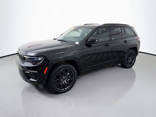 Used 2024 Jeep Grand Cherokee Summit w/ Adv Protech Group IV image 3