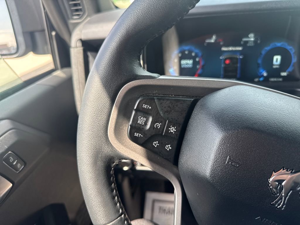 Used 2025 Ford Bronco Big Bend image 31