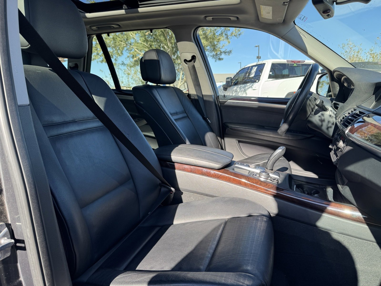 Used 2011 BMW X5 xDrive35i image 14