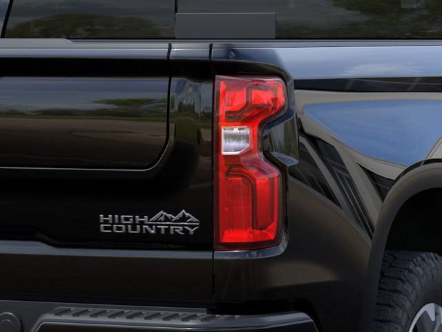 New 2025 Chevrolet Silverado 1500 High Country w/ Technology Package AWD/4WD image 11