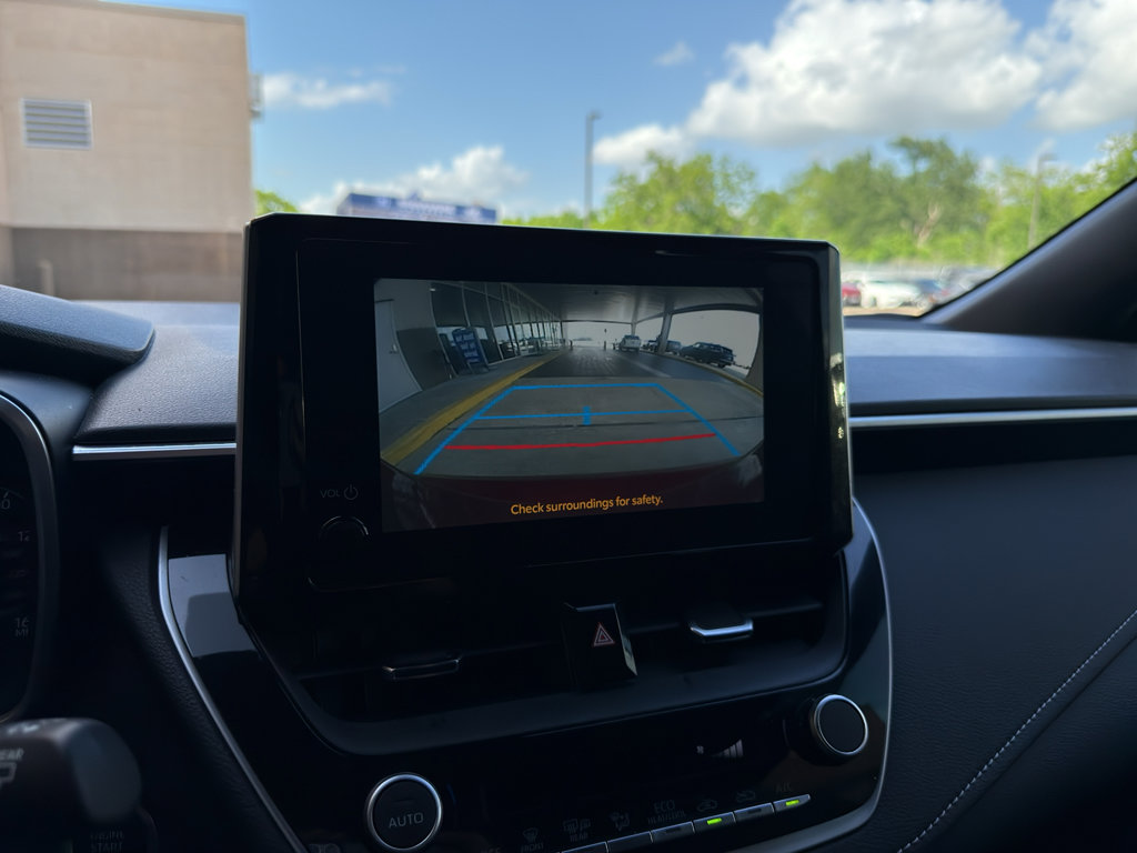 Used 2025 Toyota Corolla SE FWD image 17