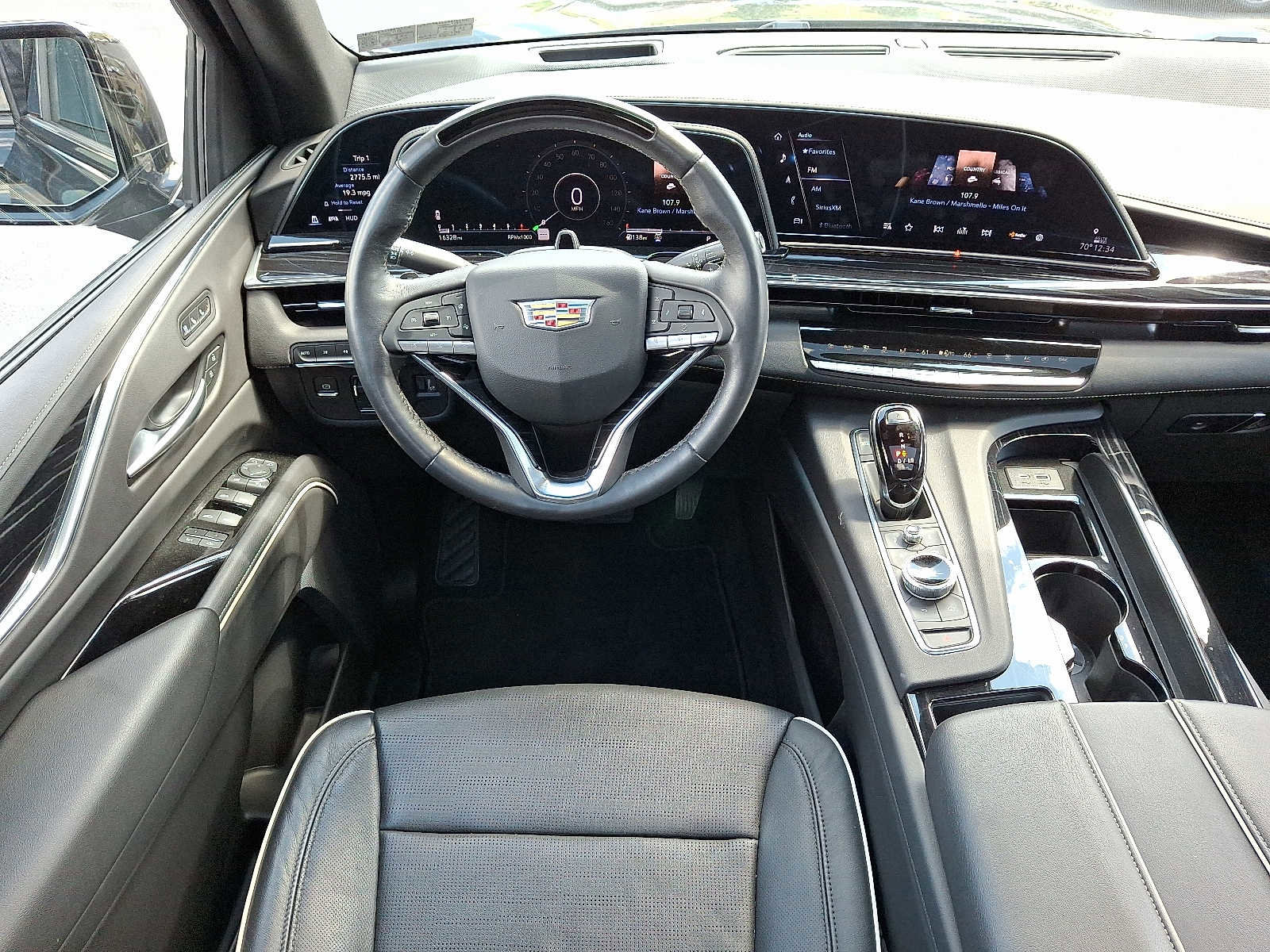 Used 2024 Cadillac Escalade Sport image 11