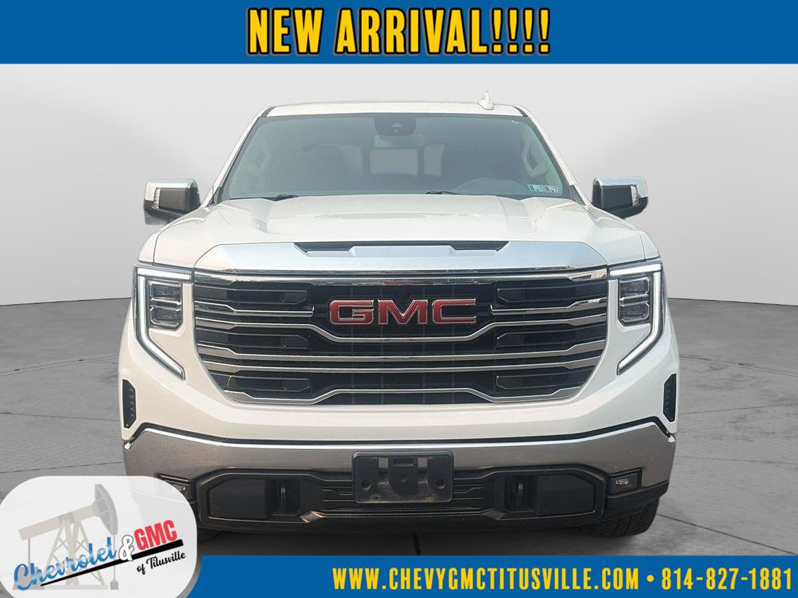 Used 2023 GMC Sierra 1500 SLT w/ SLT Premium Package AWD/4WD image 2